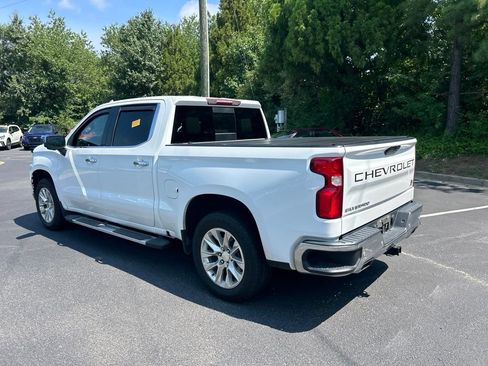 Used 2019 Chevrolet Silverado 1500 LTZ w/ LTZ Plus Package AWD/4WD image 6