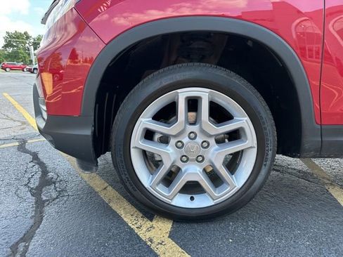 Used 2024 Honda Passport EX-L image 19