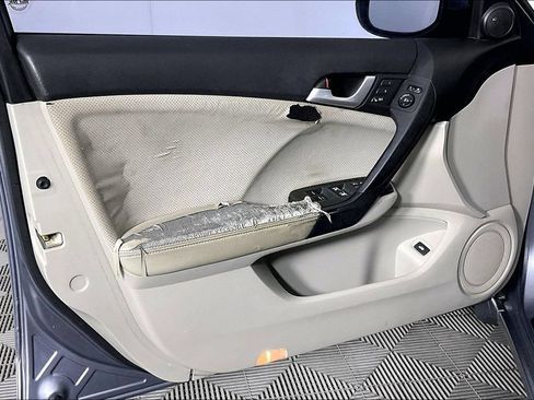 Used 2011 Acura TSX Sedan FWD image 22