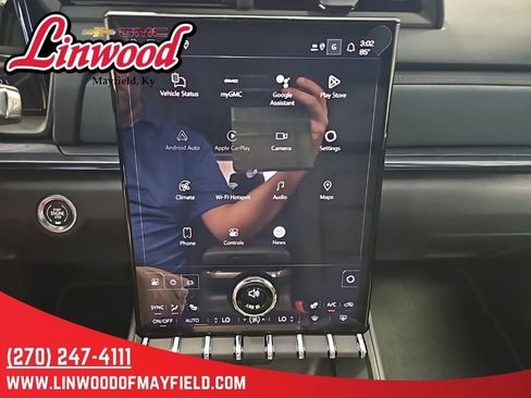 New 2026 GMC Terrain AT4 AWD/4WD image 25
