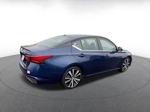 Used 2021 Nissan Altima 2.5 SR image 15