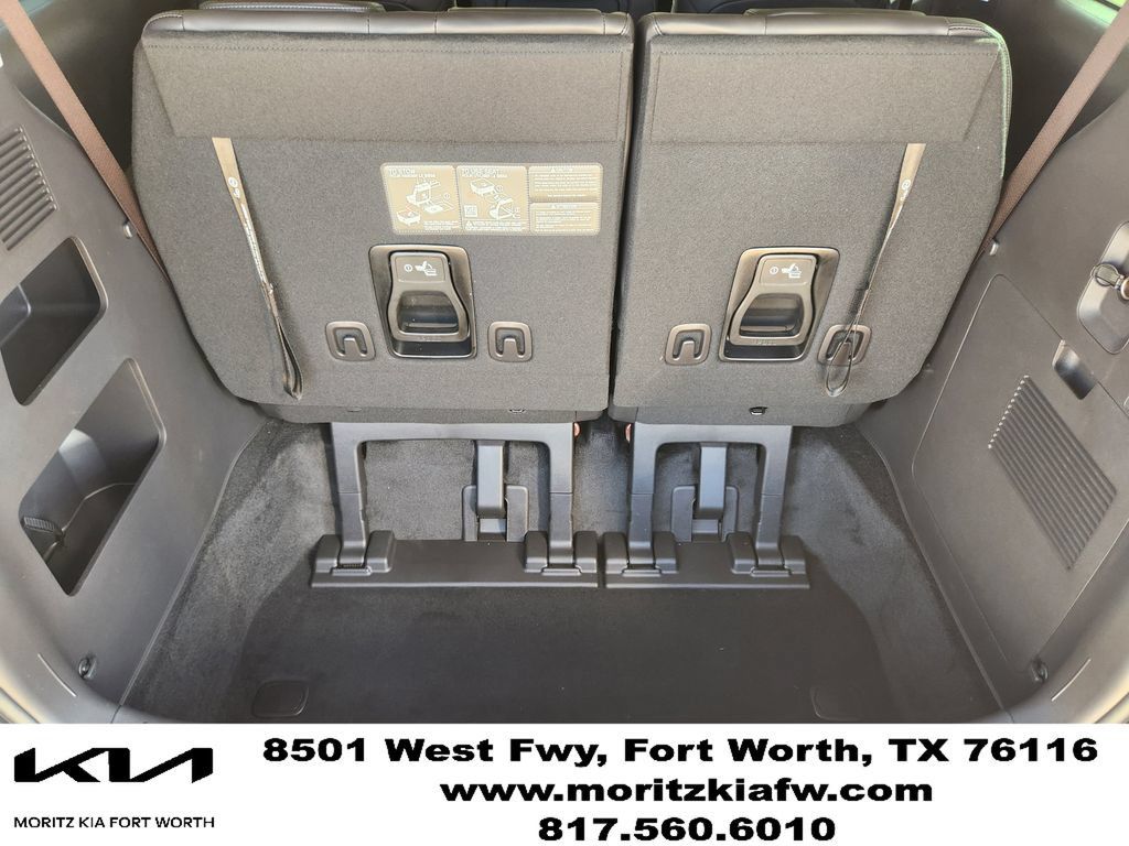 New 2026 Kia Carnival FWD image 22