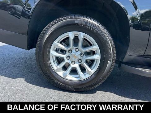 Used 2025 Chevrolet Suburban LS w/ LPO, Dark Essentials Package RWD image 7