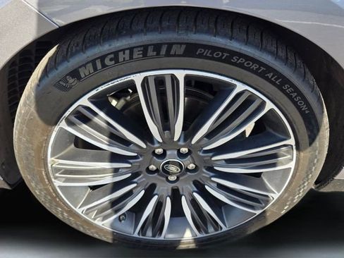 Used 2020 Land Rover Range Rover Velar R-Dynamic S AWD/4WD image 20