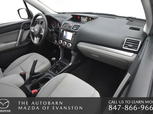 Used 2017 Subaru Forester 2.5i AWD/4WD image 29