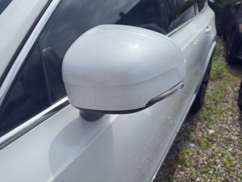 Certified 2023 Volvo XC90 B6 Ultimate w/ Lounge Package image 8