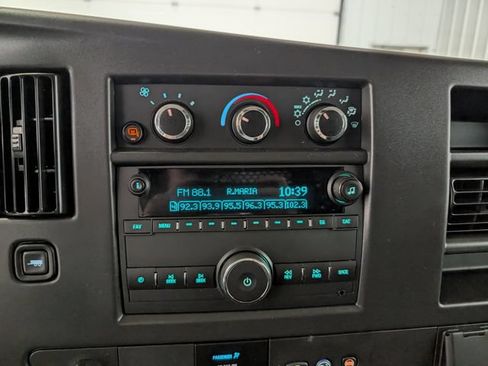 Used 2025 GMC Savana 2500 w/ Driver Convenience Package RWD image 15