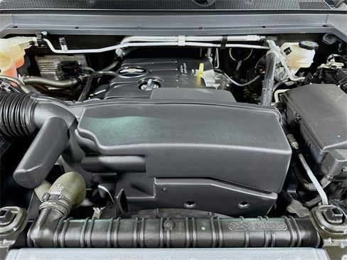 Used 2022 Chevrolet Colorado LT image 17