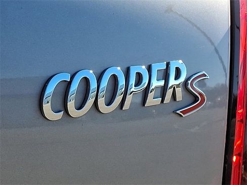 Used 2024 MINI Cooper Countryman S w/ Signature Upholstery Package image 30