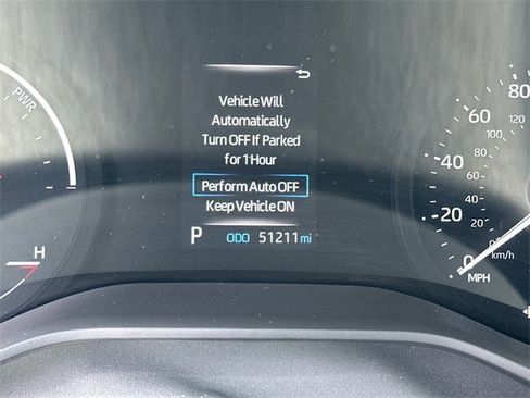 Certified 2024 Toyota Sienna XLE image 17