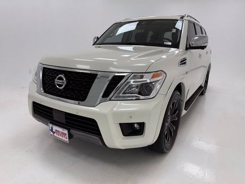 Used 2019 Nissan Armada Platinum w/ Captain's Chairs Package image 4