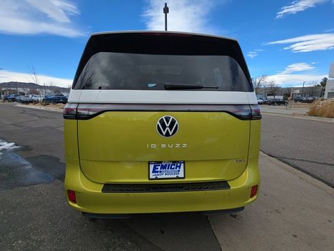 New 2025 Volkswagen ID. Buzz 1st Edition AWD/4WD image 4