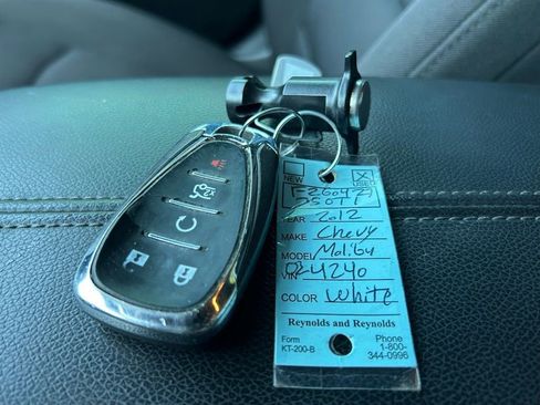 Used 2021 Chevrolet Malibu LT FWD image 55