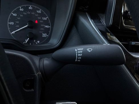 Used 2025 Toyota Corolla LE FWD image 36