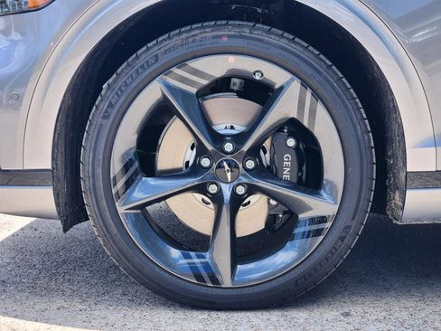 New 2026 Genesis GV70 2.5T Sport Prestige AWD/4WD image 9
