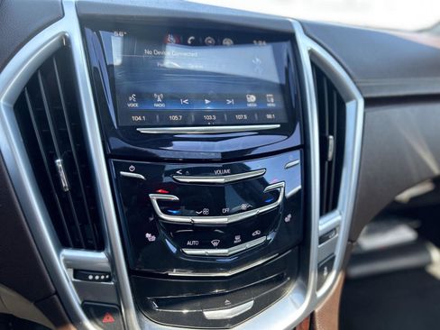 Used 2015 Cadillac SRX Luxury AWD/4WD image 25