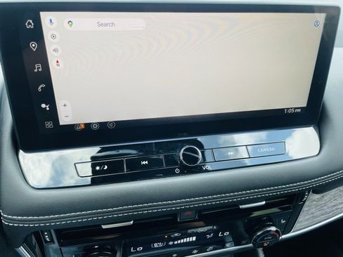 Used 2024 Nissan Rogue Platinum w/ Platinum Premium Package image 16