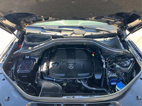 Used 2018 Mercedes-Benz GLE 350 GLE 350 4MATIC Sport Utility 4 image 12