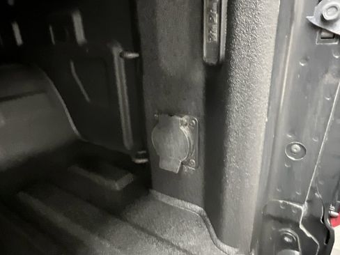 Certified 2022 Chevrolet Silverado 1500 RST w/ All Star Edition Plus AWD/4WD image 37