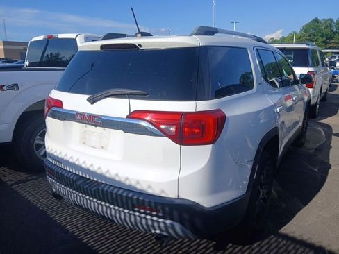 Used 2019 GMC Acadia SLT FWD image 3