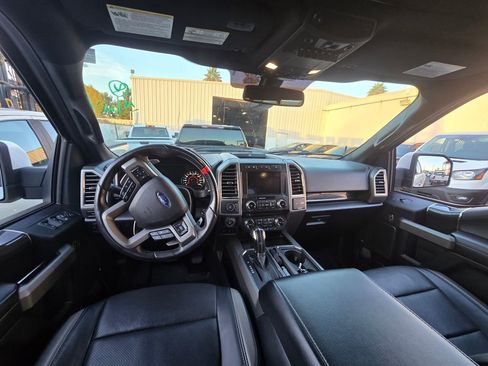Used 2018 Ford F150 Raptor w/ Equipment Group 802A Luxury image 33