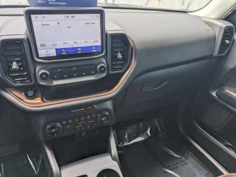 Certified 2021 Ford Bronco Sport Outer Banks AWD/4WD image 28