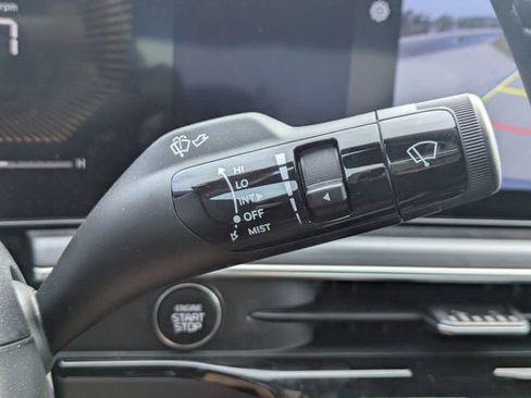 Used 2025 Kia K5 GT-Line w/ GT-Line Premium Package FWD image 26