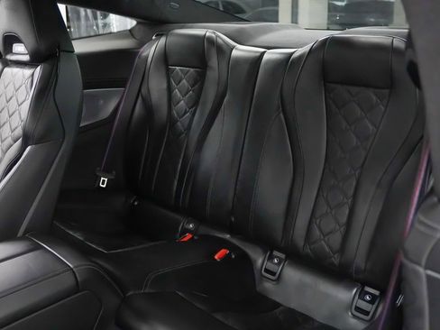 Used 2020 BMW M8 Competition image 21