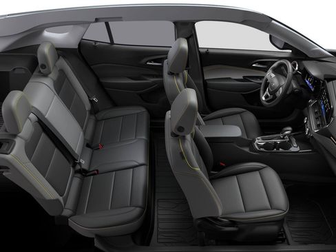 New 2026 Chevrolet Trax ACTIV FWD image 31