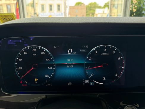 Used 2021 Mercedes-Benz E 350 4MATIC Sedan w/ Premium Package image 16
