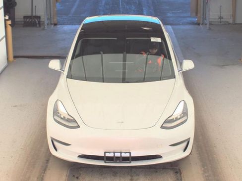 Used 2019 Tesla Model 3 Long Range image 3
