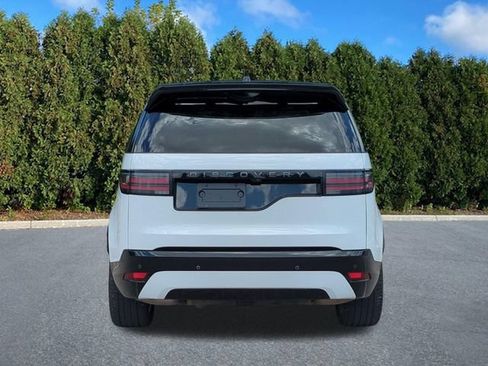 Used 2025 Land Rover Discovery Dynamic SE AWD/4WD image 5