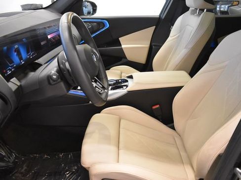 Used 2025 BMW X3 xDrive30i AWD/4WD image 22