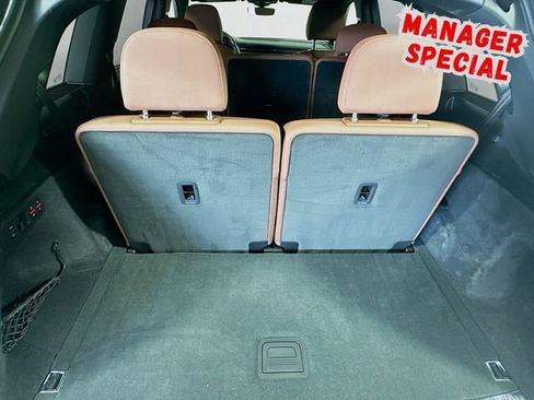 Used 2021 Audi Q7 3.0T Prestige image 28