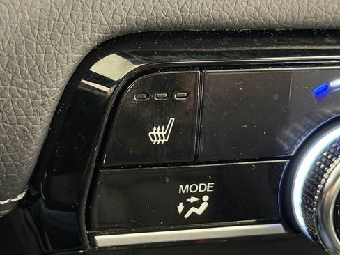 Used 2024 Honda Pilot Touring image 31