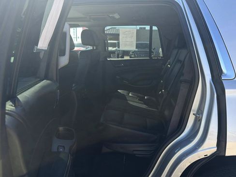 Used 2016 Chevrolet Tahoe LT w/ Luxury Package AWD/4WD image 33