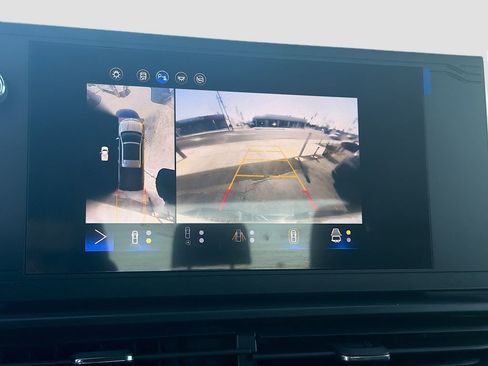 Used 2024 Chevrolet Silverado EV W/T AWD/4WD image 14