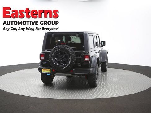 Used 2023 Jeep Wrangler Unlimited w/ Convenience Group AWD/4WD image 39
