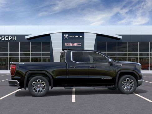 New 2026 GMC Sierra 1500 SLE w/ Preferred Package image 8