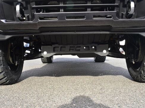 Used 2024 GMC Sierra 3500 Denali Ultimate image 8