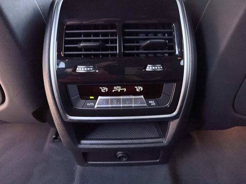 Used 2022 BMW X5 sDrive40i w/ Parking Assistance Package RWD image 16