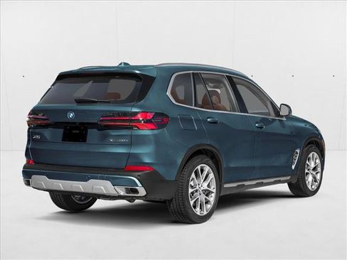 Used 2026 BMW X5 xDrive50e w/ Premium Package AWD/4WD image 2