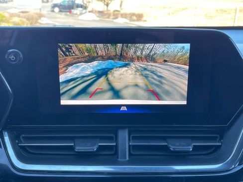 Used 2024 Chevrolet Trax RS w/ Driver Confidence Package image 10