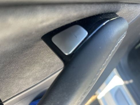 Used 2018 Tesla Model 3 Long Range image 13
