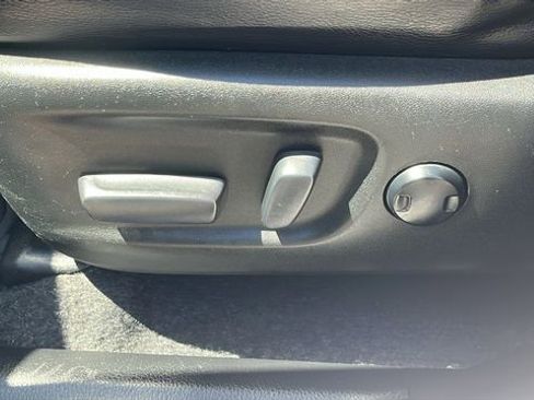 Certified 2017 Toyota RAV4 Platinum w/ All Weather Liner Package AWD/4WD image 20