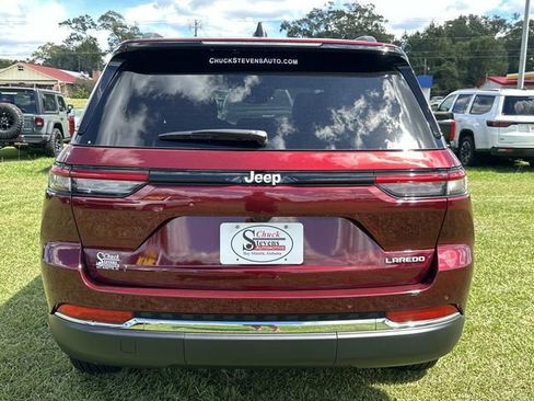 New 2025 Jeep Grand Cherokee Laredo X w/ Luxury Tech Group I image 4