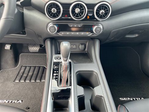 New 2025 Nissan Sentra SR w/ SR Premium Package image 19