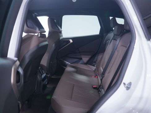 Used 2025 BMW X3 xDrive30i image 8