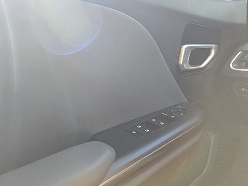 Used 2025 Kia K4 FWD image 15