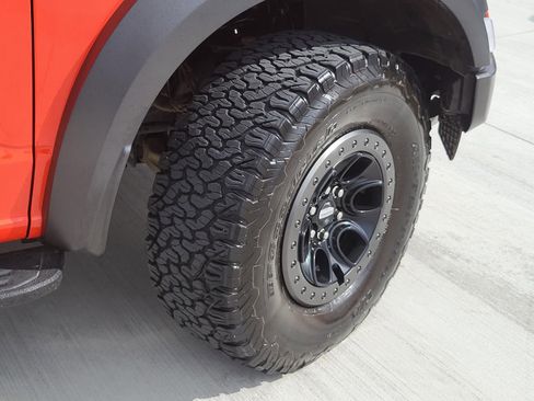 Used 2023 Ford F150 Raptor w/ Raptor Carbon Fiber Package image 7